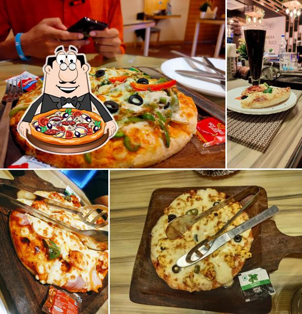 Order pizza at Chandra Taste Bug