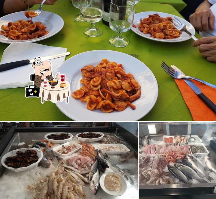 Platti al pescheria mare blu