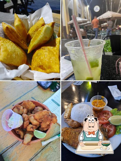 Samosas em Democrático Bar e Café