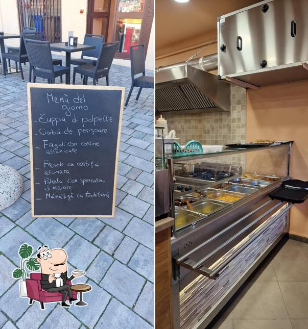 Gli interni di Otto transilvania fast food