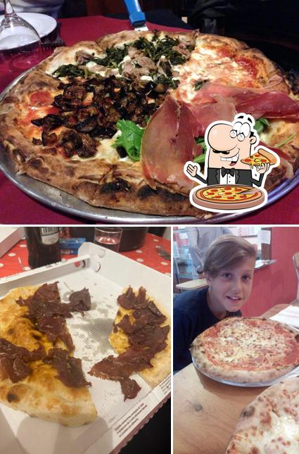 Ordina una pizza a Pizzeria Ricomincio da Tre