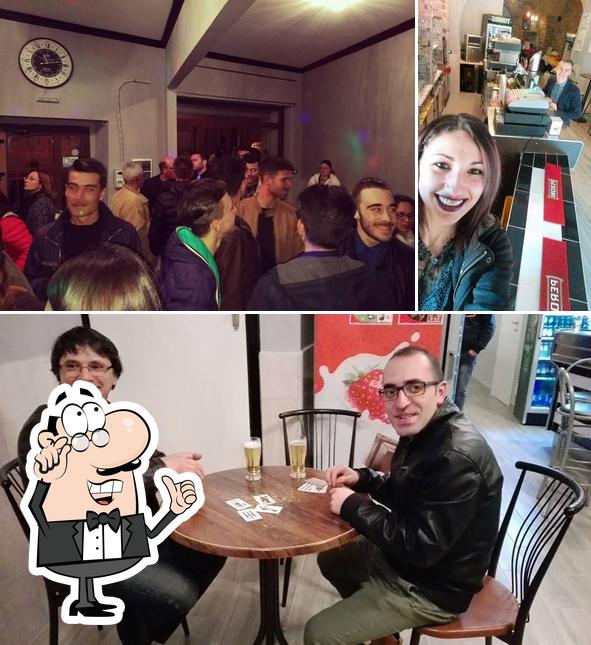 Gli interni di Bar Tabacchi AlbaChiara