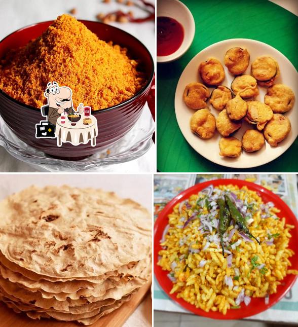 Meals at North Karnataka Chats (Srishti ) ( Hubli special Girmit & Mirchi)