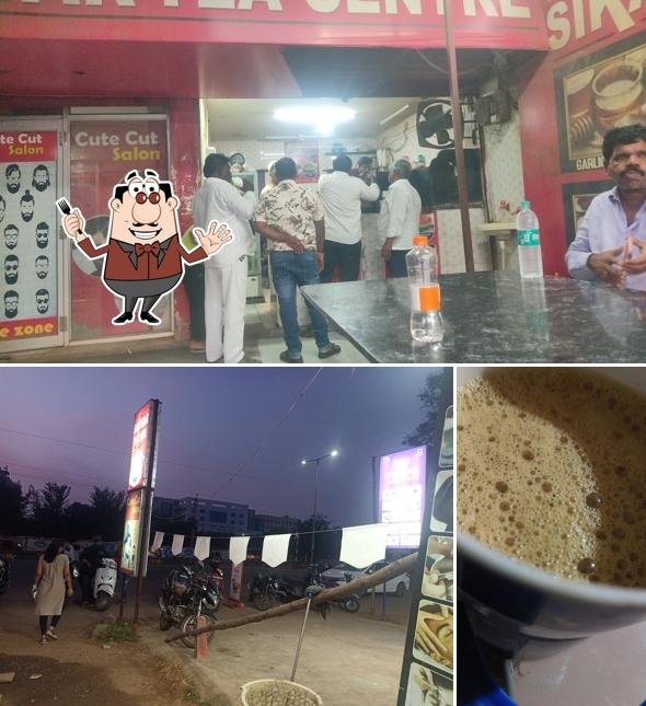 The image of food and interior at Sikandar Tea Centre