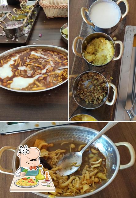 Meals at Thorat's Barbeque Misal