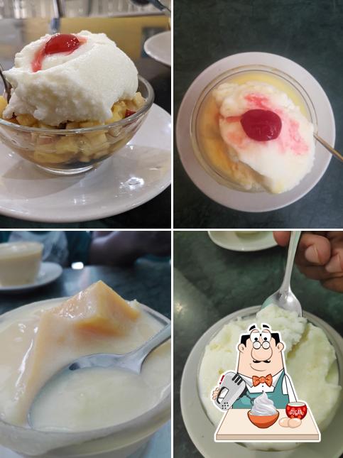 Thripthi Ice Cream Parlour provides a variety of sweet dishes