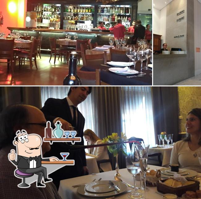 Veja imagens do interior do Madero Steak House Prime