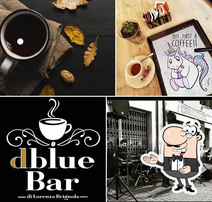 Dblue bar