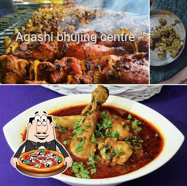 Pick pizza at Agashi Bhujing Center