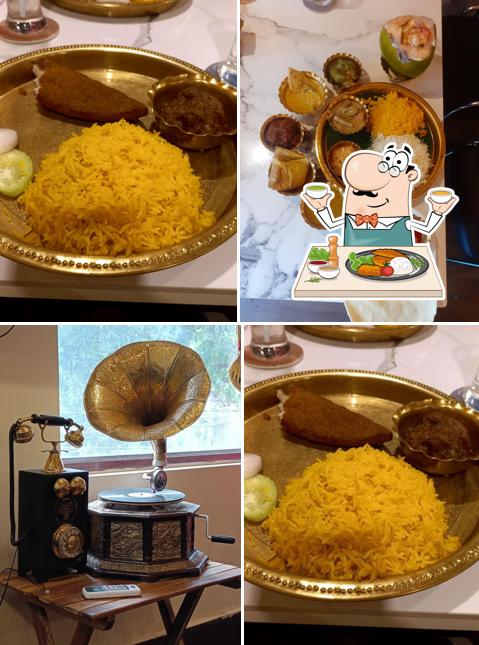 Food at TOMAKE CHAI