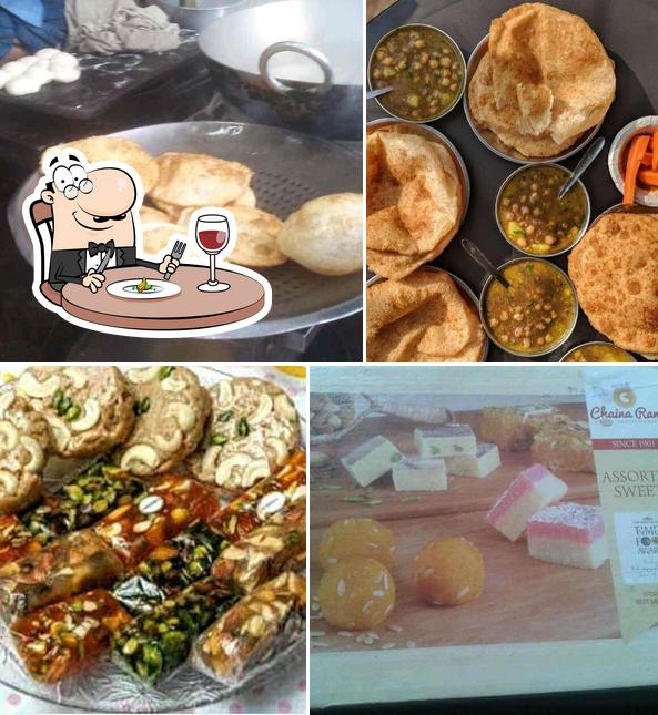 Meals at Chaina Ram Sindhi Halwai- Since 1901