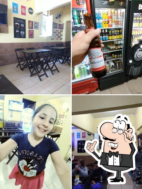 O interior do Chill's Bar