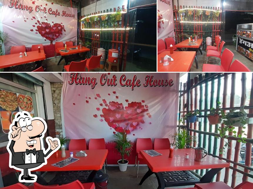 Hangout Café