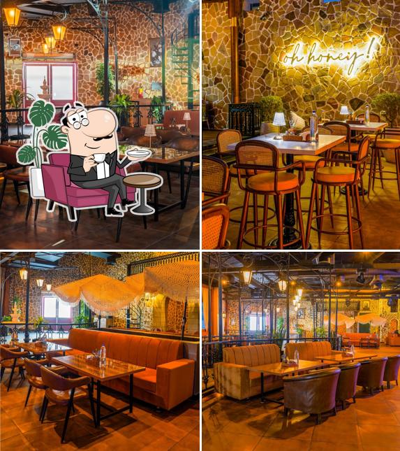 Check out how Oh Honey By Skyhouse looks inside