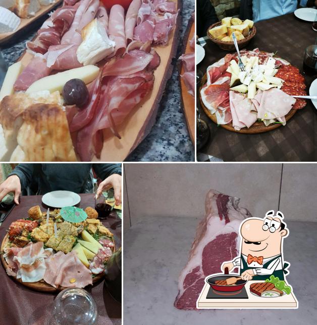 Ordina i piatti di carne a Ristomacelleria