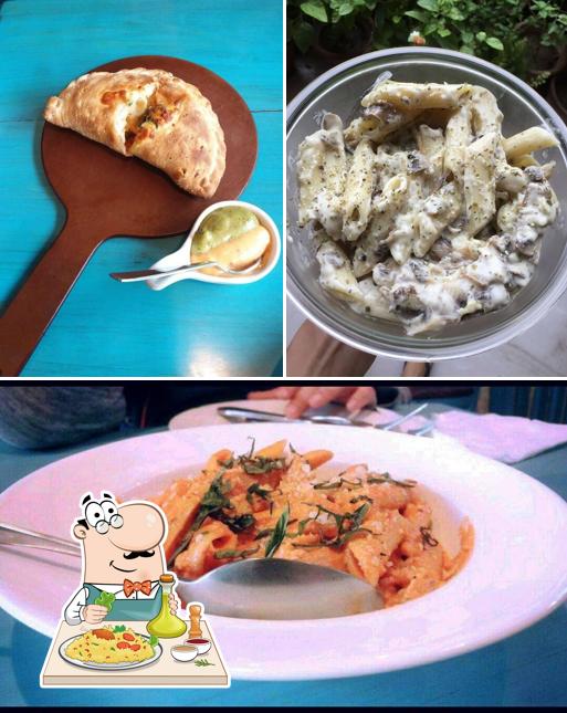 Meals at Tossin Pizza Baani Square