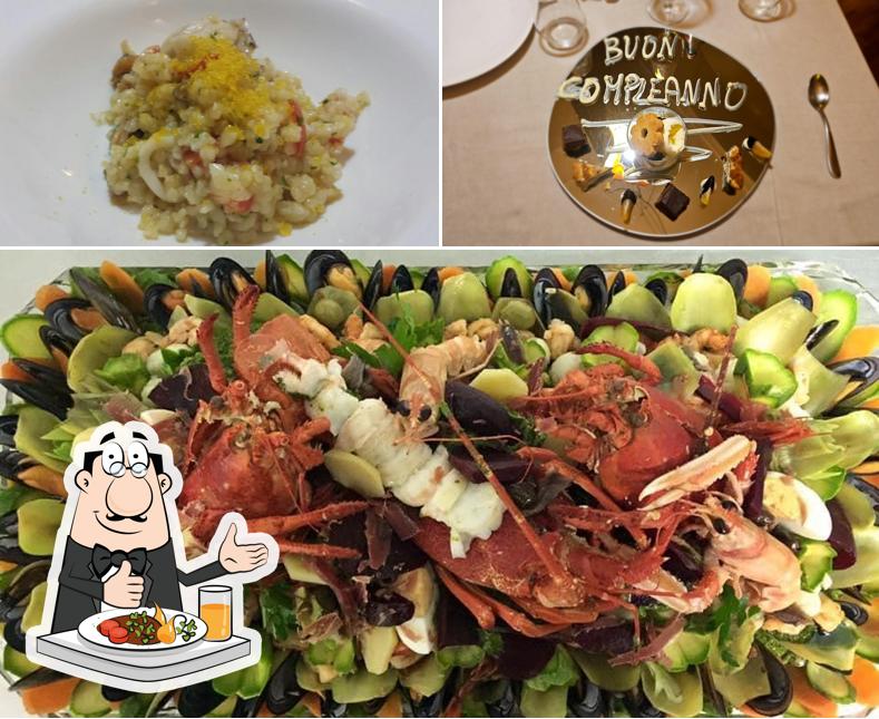 Platti al Ristorante Voltalacarta