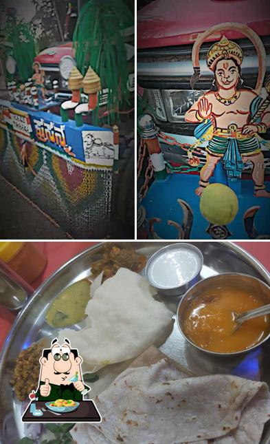 Food at Saviruchi Bhojanalaya