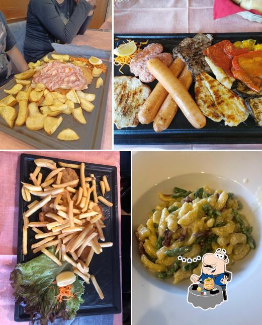 Platti al Ristorante Pizzeria Bar Fiore Blu