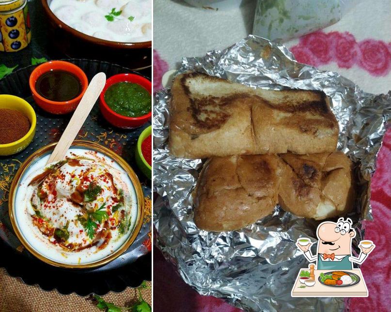 Food at Vinod Chat Bhandar