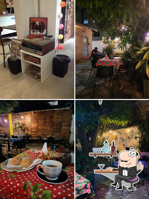 Check out how Chá Comigo looks inside
