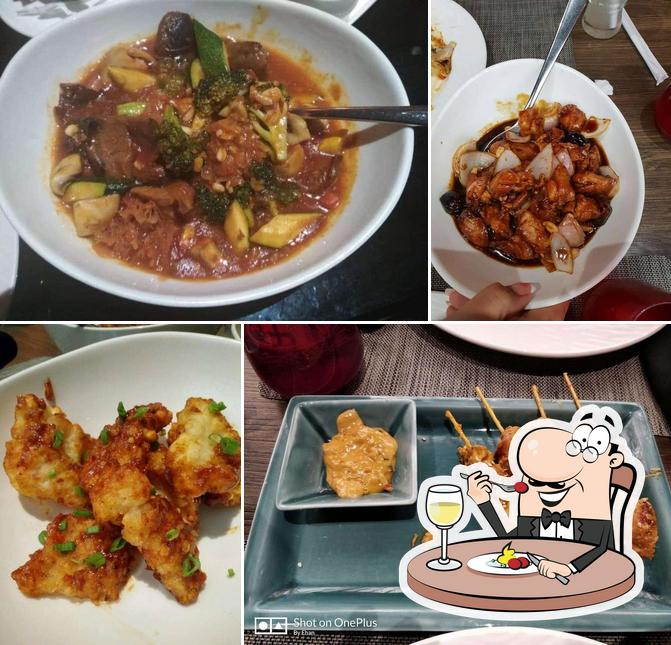 Meals at The Noble House at Holiday Inn Mayur Vihar