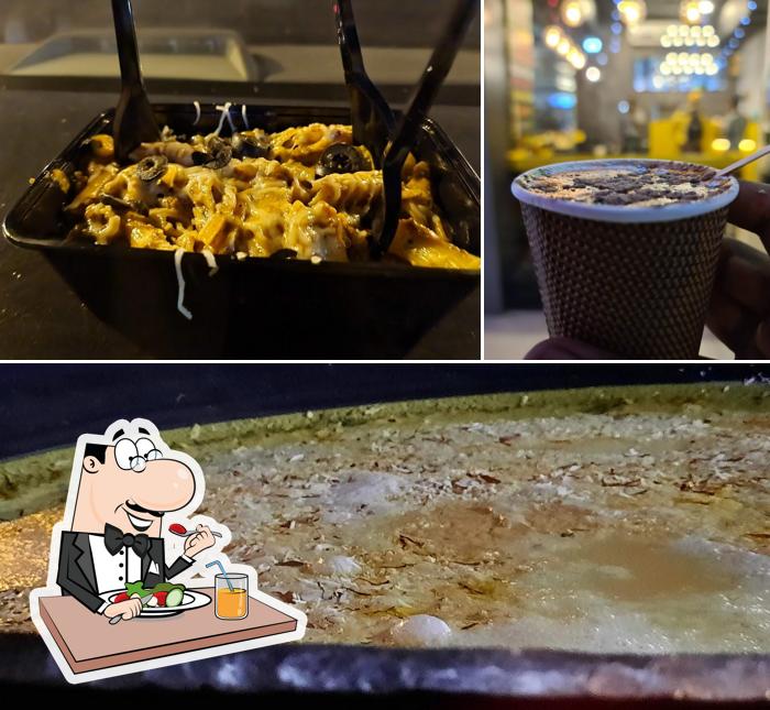 Food at RASTA STREET CAFE (PIPLOD)