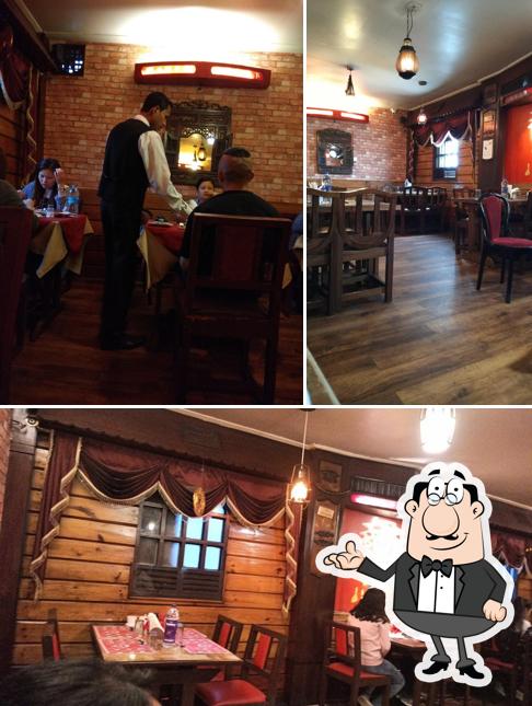 The interior of Barbeque Chinese Restaurant