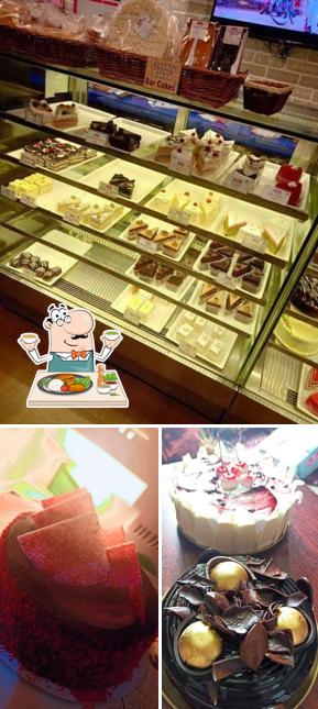 Food at Monginis Cake Shop