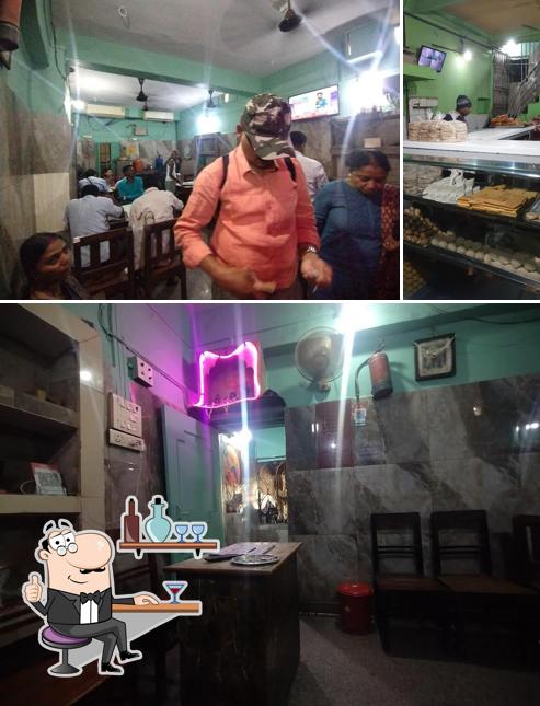 Check out how Sri Krishna Mistan Bhandar/Marwari Basa looks inside