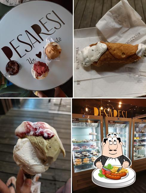 Platti al Gelateria Pesaresi