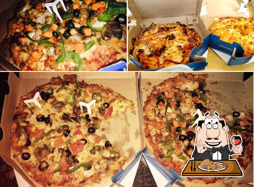 Order pizza at Domino's Pizza Zirakpur Chowk, Zirakpur