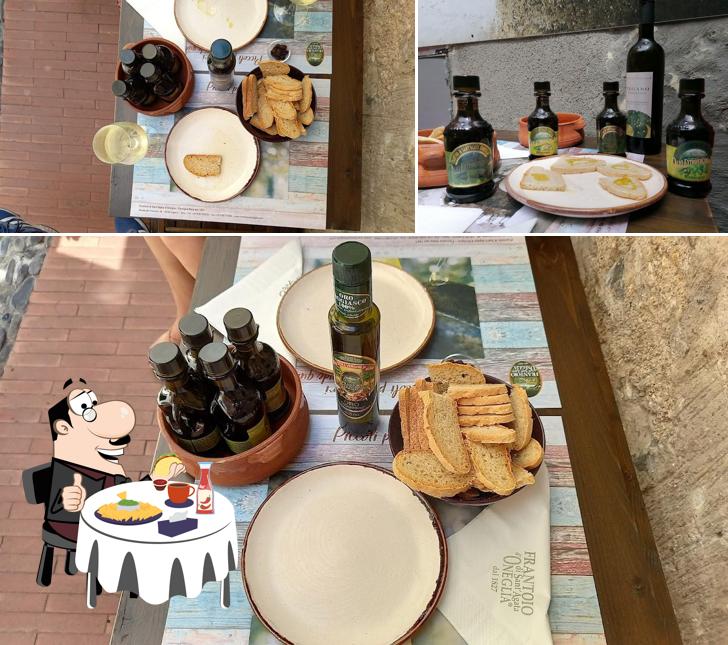 Piatto di formaggi al Antico Frantoio Mediterraneo