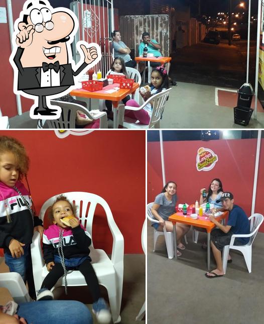 Lanches Serra Negra"trailer"