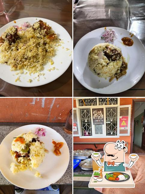 Meals at Poozhikuth Biriyani Hut