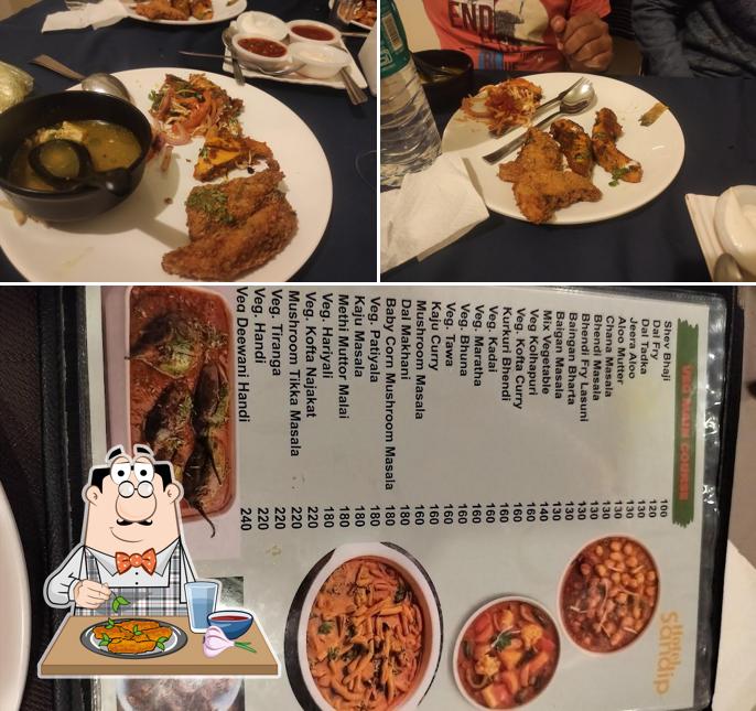 Chicken wings at Hotel Sandeep