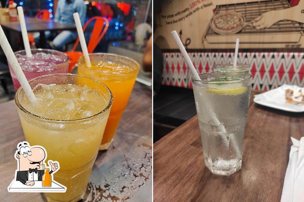 Enjoy a drink at Pizza Hut Nagercoil, Kanyakumari