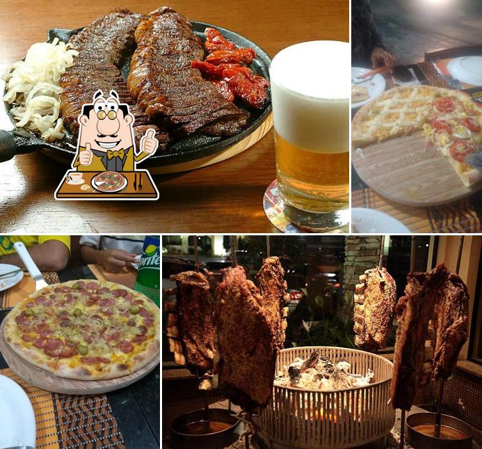 Experimente pizza no Churrasco Dourado