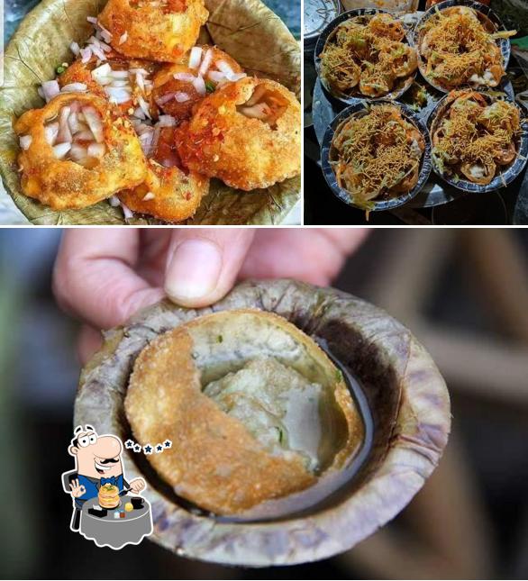 Food at Singhason Fuchka Stall
