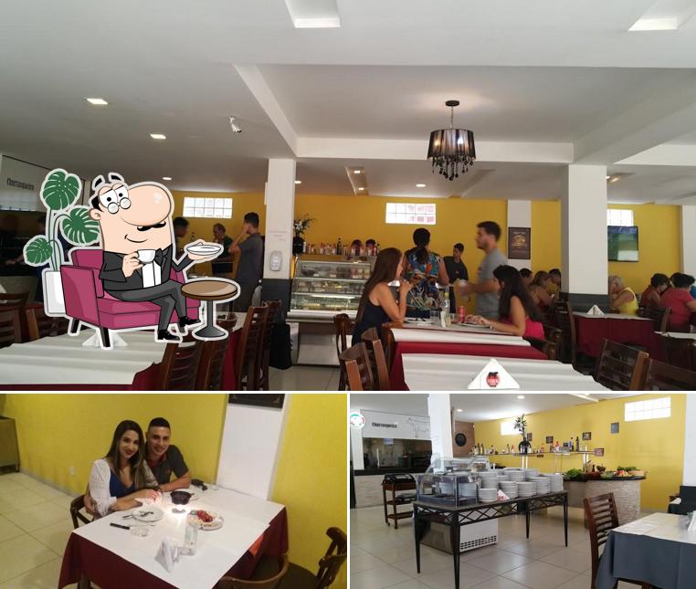 O interior do Estância Penedo
