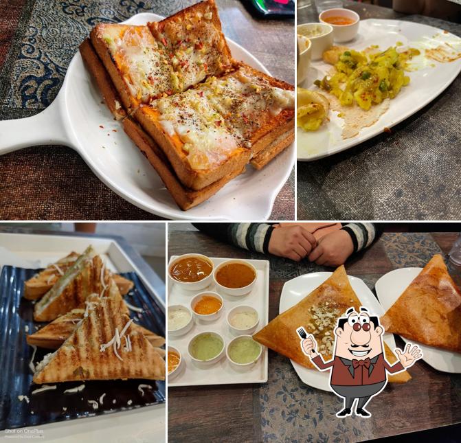 Meals at CAFE MAPLE