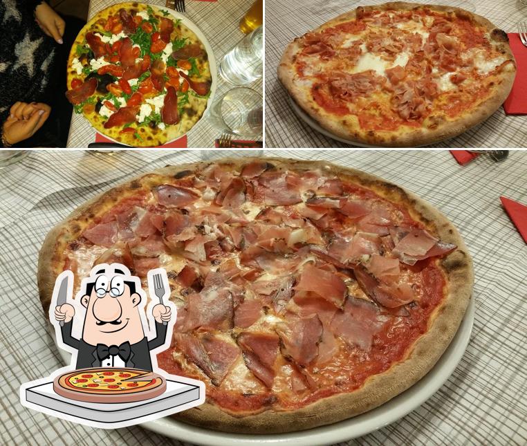 A La Compagnia della Pizza, puoi goderti una bella pizza
