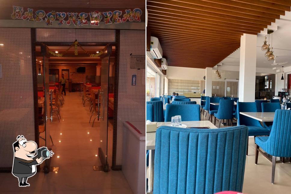 Waterfront Cafe by Westbay picture Waterfront Cafe by Westbay picture