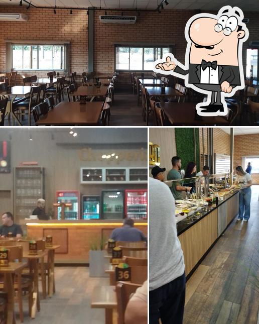 O interior do Churrascaria e Restaurante Pegoraro
