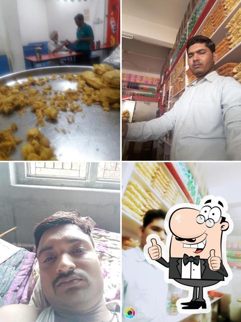 Rajasathan Sweets & Namkeen Shirpur