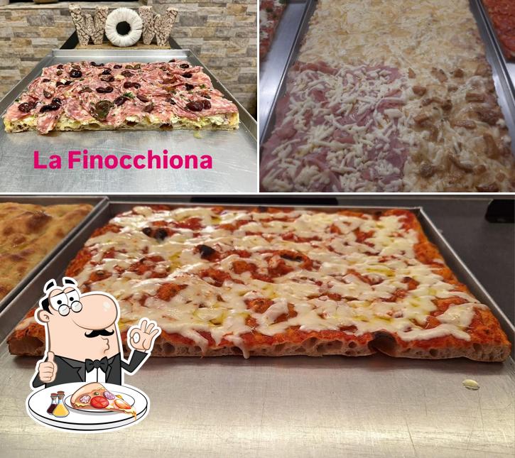 Ordina una pizza a Wow Pizza in teglia