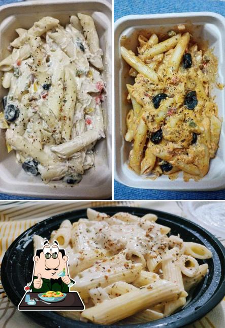 Macaroni and cheese at Sliceup Pizza