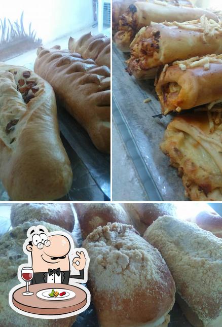 Comida em Padaria santa hora