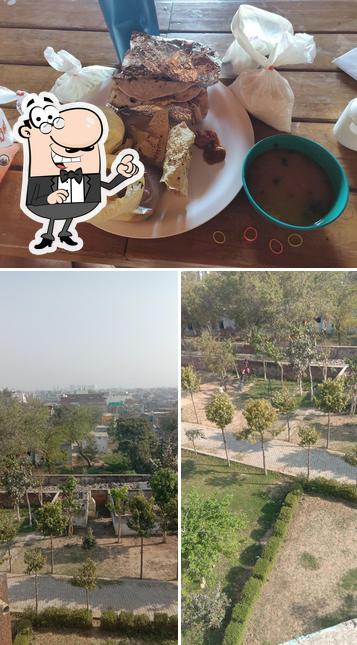 The photo of Green Veg Thali & Restaurant’s exterior and food