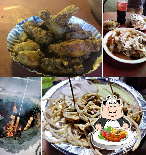 Food at Pul Bangash Wale